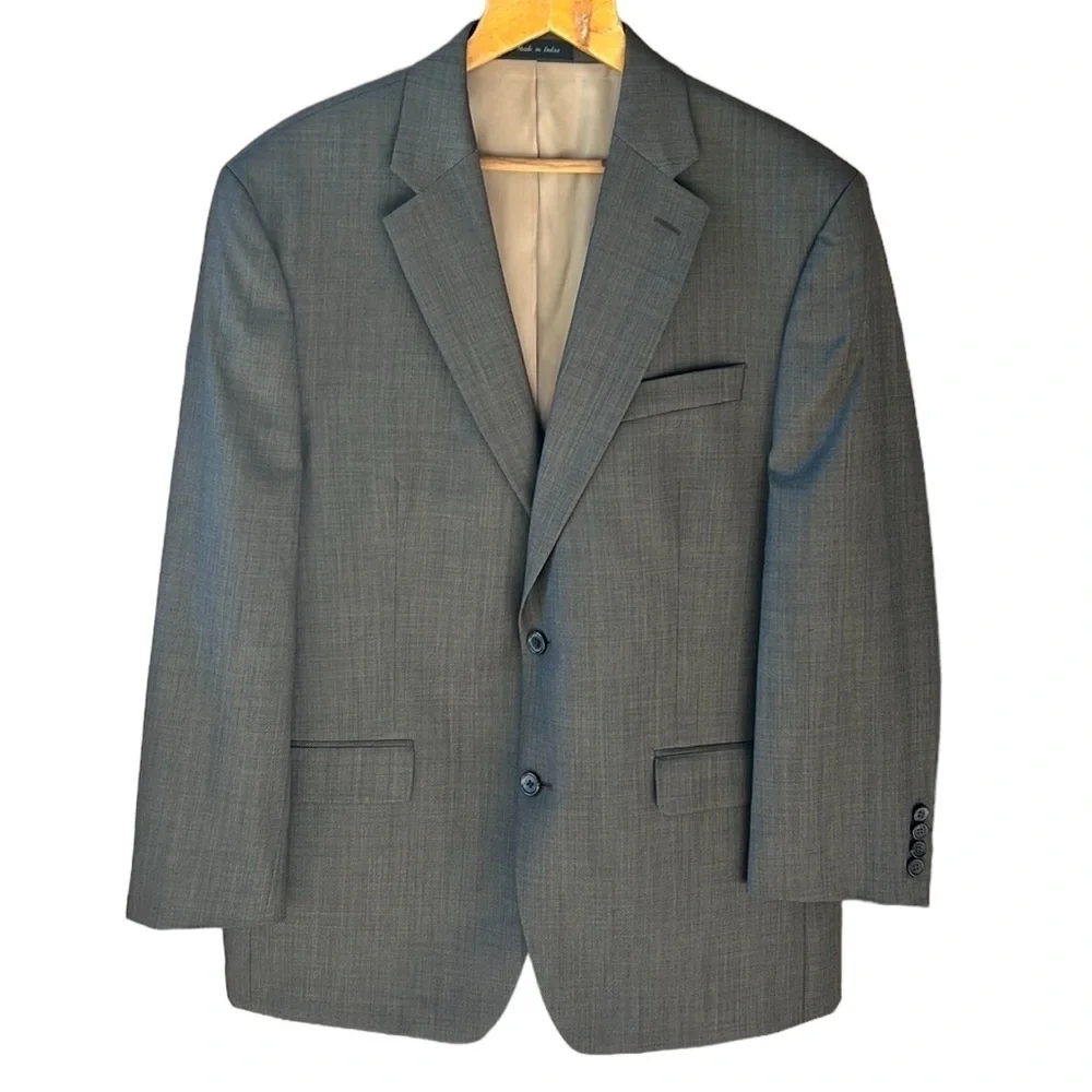 Lauren Ralph Lauren Men’s 42R 100% Wool Blazer. Sports Coat Like New Warm Gray.